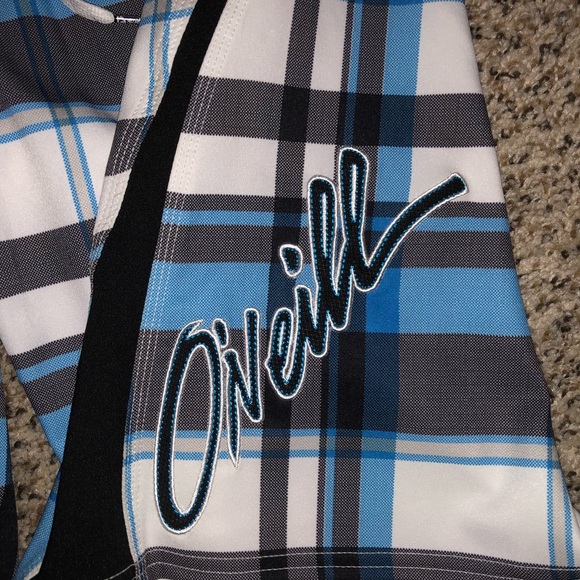 O’Neill swim trunks - Picture 2 of 5
